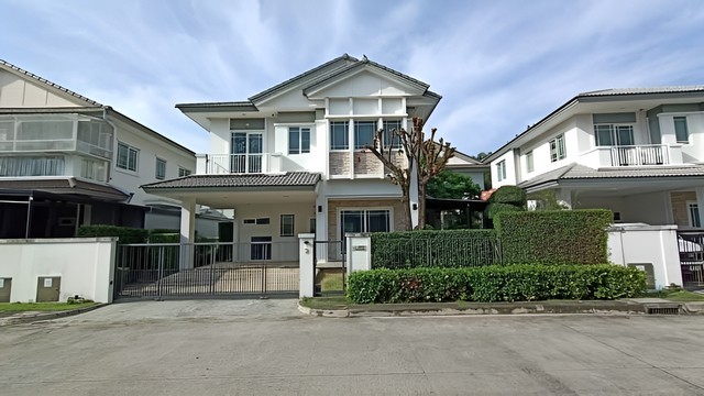 WW913Z ขาย บ้านเดี่ยว หมู่บ้านมัณฑนา อ่อนนุช - วงแหวน 3 (ขายตามสภาพ) ถนนคู่ขนานกาญจนาภิเษกหมายเลข 9