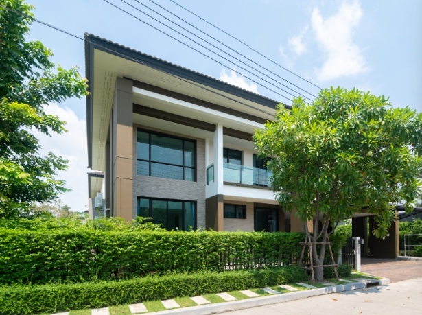  ขายบ้านเดี่ยว 2 ชั้น เดอะ ซิตี้ บางนา กม.7 เนื้อที่ 96 ตรว มี 4 นอน 6 น้ำ