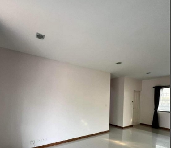 ขายบ้านเดี่ยว โกลเด้นวิลเลจ บางนา กิ่งแก้ว มี 3 นอน 2น้ำ