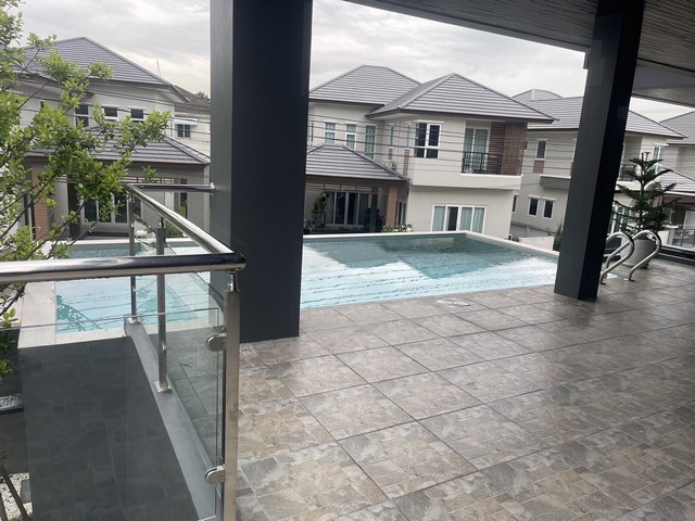 บ้าน ณุศาสิริ 6 BR 8 BATHROOM 135000000 BAHT ใกล้ ซีคอนสแควร์ สะดวกสบาย กรุงเทพ