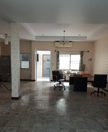 ให้เช่าทาวน์โฮม3ชั้น  ลาดพร้าว 84 ประดิษฐ์มนูธรรม5ใกล้MRTลาดพร้าว71