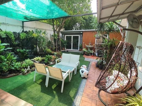 ให้เช่าและขายบ้านเดี่ยว 2 ชั้นหลังมุม มัณฑนา เลควัชรพล เฟส1 โซนทะเลสาป ถนนสุขาภิบาล5