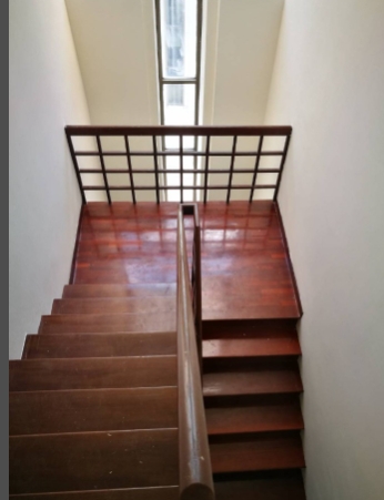 ให้เช่าอาคารโฮมออฟฟิศ 4 ชั้นสุขมวิท 39 มี4 ห้องนอน 5 ห้องน้ำ