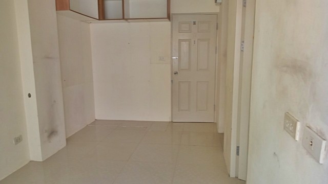 ขายคอนโด อัสสกาญจน์ เพลส รามคำแหง  กรุงเทพมหานคร (PAP-7-0464 )