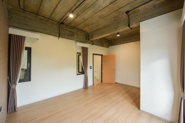 ขายโฮมออฟฟิศ 5.5 ชั้น ซอยสุขุมวิท 109  ใกล้ BTS แบริ่ง