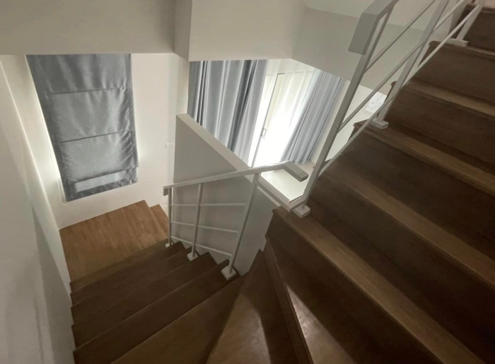 ขายทาวน์โฮม บ้านกลางเมือง ราชพฤกษ์ สาทร  พื้นที่ใช้สอย 141 ตรม มี 3 นอน 3น้ำ