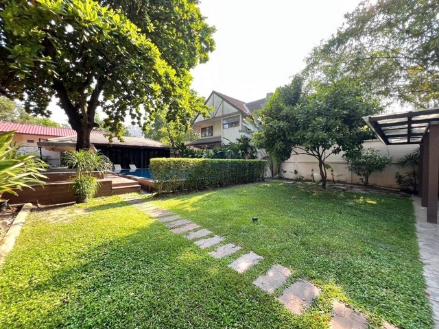 U94Q ให้เช่า #บ้านเดี่ยวหรู ใจกลางเมือง เอกมัย 22 ทองหล่อ #ใกล้btsเอกมัย #ย่านทองหล่อ #บ้านหรูเอกมัย22