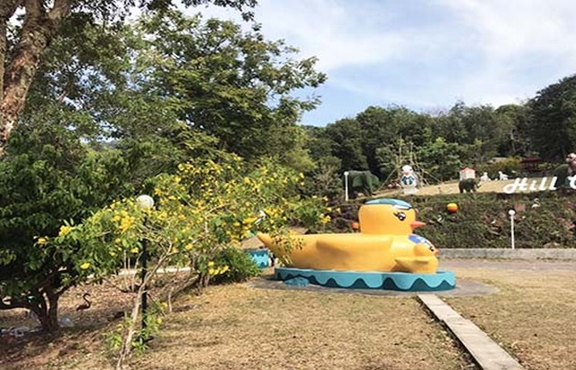 ขายที่ดินพร้อมกิจการปั๊มแก๊ส ร้านอาหาร และร้านกาแฟ ติดถนนสุขุมวิท พื้นที่กว้างขวาง ทำเลดี เหมาะสำหรับการลงทุน คลองใหญ่ ตราด