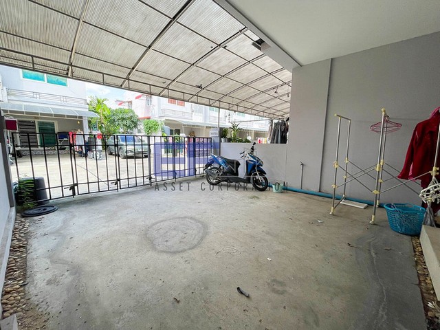 ขายทาวน์เฮ้าส์ โครงการ ดิ เอ็กซ์คลูซีฟ แจ้งวัฒนะ–ติวานนท์ วัดกู้