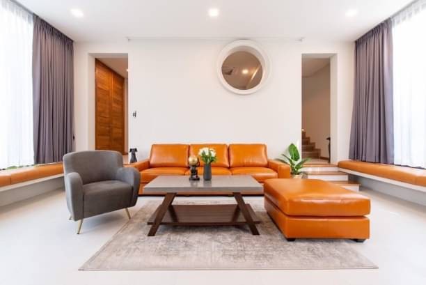 ให้เช่า 70,000 บาท/เดือน 80 ตรว. 3​ นอน​ 4 น้ำ #บ้านโมเดิร์น​ 2 ชั้น #ใกล้สนามบิน​ #บิ๊กซีแม่เหียะ