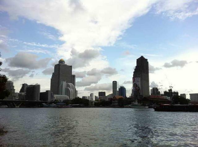 ให้เช่าโกดัง 5000ตร.ม. ริมแม่น้ำเจ้าพระยาถนนเจริญนครใกล้ไอคอนสยามเหมาะกับธุกิจหลายประเภท