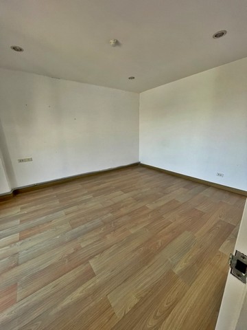 ขายคอนโด   แกรนด์ พาร์ค ทาวน์ กรุงเทพมหานคร (PAP-7-0584 )