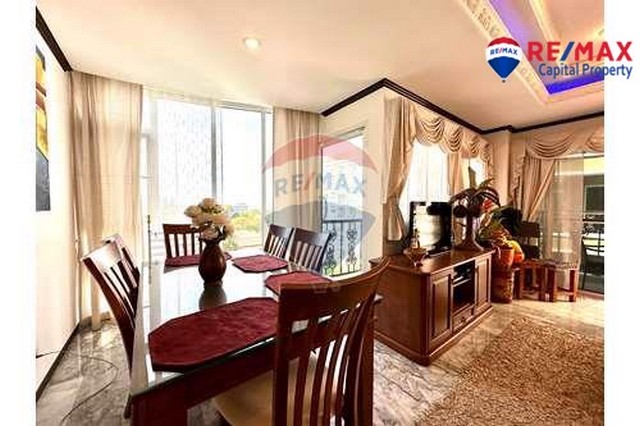 ขาย Siam Oriental Twins 2 ห้องนอน พระตำหนัก86 ตร.ม.2 ห้องนอน,ชั้น 5มองเห็นวิวทะเล,กรรมสิทธิ์ในต่างประเทศค่าโอน 50/50 ค่าบำรุงรักษา 35 บาท/ ตร.ม.                                                                                                                                                         