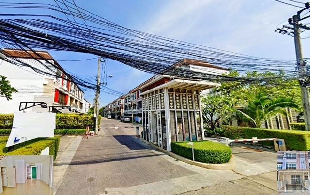 ตลาดโชคชัย 4 นานาชาติสิงคโปร์กรุงเทพ MRT ลาดพร้าว 83 บ้านกลางเมือง ขาย-เช่า ทาวน์โฮม 3 ชั้น หน้าบ้านทิศเหนือ ไม่ร้อนแดด 22ตรว. 220ตรม. 26,998B-M 3นอน 3น้ำ 2จอดรถ 3แอร์ Singapore Bangkok International MRT LatPhrao 83 BaanKlangMuang for sale-rent 3-story townhome front of house north not hot and sunny 22sq.wa. 220sq.m. 26,998B-M 3bed 3bath 2parking 3A/C Chokchai4 Marketซ.ลาดพร้าว60-80 ถ.ประดิษฐ์มนูธรรม แขวงวังทองหลาง เขตวังทองหลาง กรุงเทพมหานคร 1031023ตรว.                  23sq.wa.222ตรม.                 222sq.m.ส่วนต่อเติมหน้าบ้าน ต่อเติมที่จอดร�