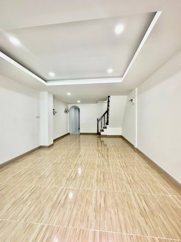 ขาย มบ.หงส์ประยูร (บางบัวทอง) ทาวน์เฮ้าส์ รีโนเวท ใกล้สถานีรถไฟฟ้าสายสีม่วง , เซ็นทรัลเวสต์เกต