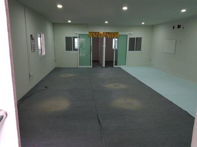 ให้เช่าโกดัง พื้นที่ 650 ตารางเมตร ถ.บางกรวย-ไทรน้อย ซอยโชคมงคล