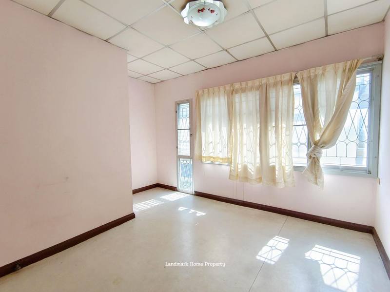 LM24-0005 ขายทาวน์เฮ้าส์ 2 ชั้น พูนสินธานี 3 เคหะร่มเกล้า 64 ถูกสุดในโครงการ พท 16 ตรว 2นอน 2น้ำ ทิศตะวันออกเฉียงเหนือ