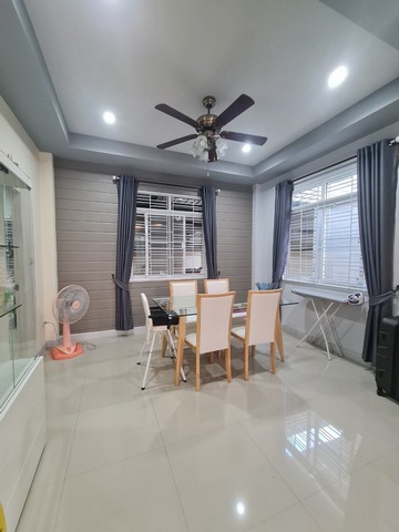 ปล่อยเช่าบ้านเดี่ยว 2 ชั้น โซนตัวเมืองระยอง พร้อมเฟอร์ครบ