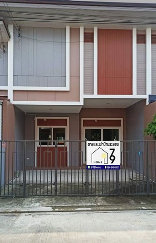 บ้านว่างให้เช่าพิกัด มาบข่า นิคมพัฒนา ระยองราคาเช่า   6,500 บาท (บ้านเปล่า มีแอร์ 2)     ราคาเช่า  6,000 บาท (บ้านมีเฟอร์นิเจอร์ห้องนอน ไม่มีแอร์)      จังหวัด  ระยอง     อำเภอ นิคมพัฒนา    ตำบล  มาบข่าพื้นที่   22  ตารางวาบ้านตกแต่งครบ พร้อมเข้าอยู่เฟอร์นิเจอร์ : เตียง 2 ห้องนอน ตู้เสื้อผ้า 2 ตู้ปั้มน้ำ แทงค์น้ำ โซฟา โต๊ะทานข้าว ชั้นวางทีวีขนาด : 2 ห้องนอน 1 ห้องน้ำรวมค่าส่วนกลางแล้วหมู