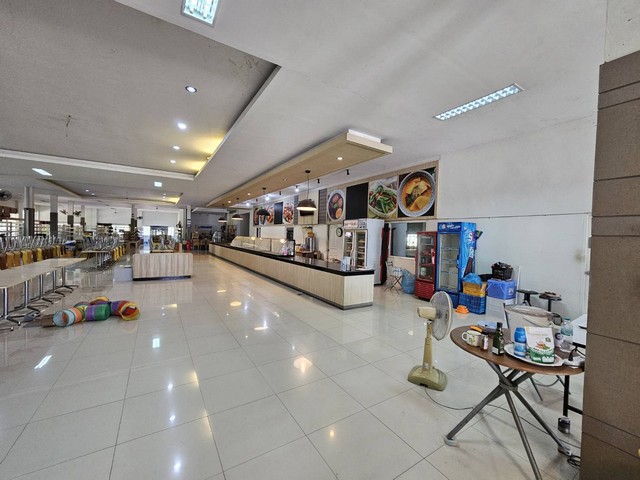 ขายโรงงานโมจิพร้อมโกดังสินค้า และอาคารเหมาะสำหรับทำหน้าร้าน Outlet จ.พิษณุโลก