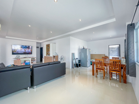 Beautiful house with mountain view For sale only 3,990,000 baht!