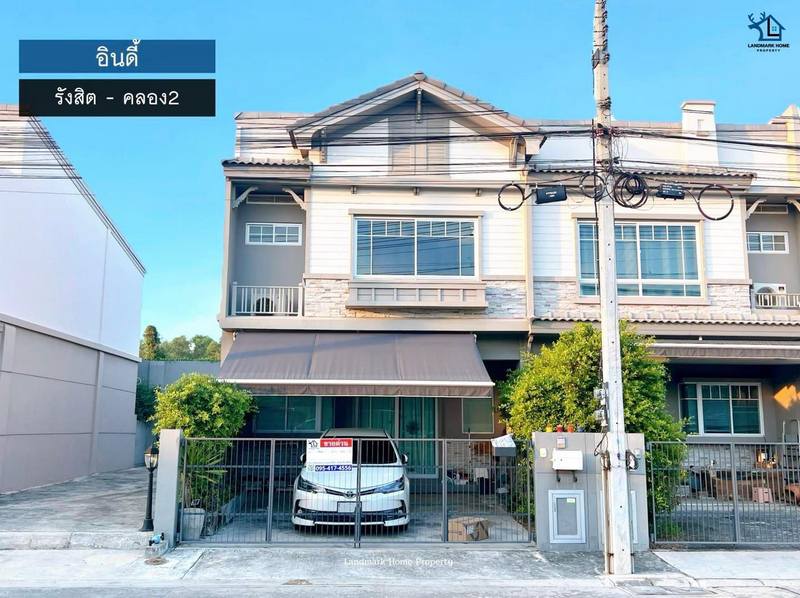 LM24-0009 อินดี้ รังสิต คลอง2เชื่อมต่อได้ทั้งถนนรังสิต-นครนายก และถนนคลองหลวง เดินทางสะดวกด้วยทางด่วนโทลล์เวย์,ทางด่วนกาญจนาภิเษก และรถไฟฟ้าสายสีแดง บางซื่อ-ธรรมศาสตร์รังสิต ใกล้ห้าง Zpellทำเลดี อยู่ถนนเมน ต้นโครงการ ติดริมกลับรถ หน้าบ้านไม่ชนใครหันหน้าชนสวนของหมู่บ้านหมู่บ้าน : #อินดี้ทำเล : รังสิต - คลอง2พื้นที่ : 21.4 ตร.ว.ฟังก์ชั่น : 3 นอน 3 น้ำ 2 คันเพียง : 3.15 ล้านบาทดาว