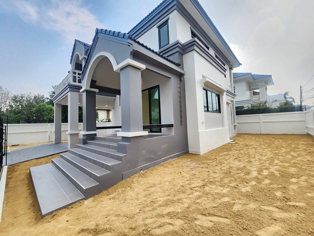 บ้านกฤษดานคร 31 ปิ่นเกล้า-บรมราชชนนี  หลังมุม  บ้านมือสองตกแต่งใหม่