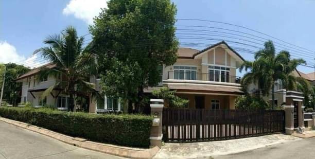 ขาย 24.9 ล้าน 167 ตรว. 5 นอน 6 น้ำ กุลพันธ์วิลล์ 14 ป่าแดด อ.เมือง แปลงหัวมุม​ ติดถนนมหิดล เครื่องบินไม่มีผ่าน ไม่มีเสียงรบกวนแน่นอน