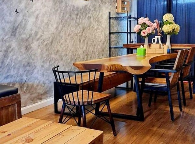 ให้เช่าทาวน์โฮม  3 ชั้น ทาวน์พลัส อ่อนนุช-ลาดกระบัง ตัวบ้านปรับปรุงแล้ว บ้านสวยเหมือนใหม่