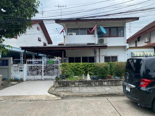 ขายบ้านเดี่ยว 2 ชั้น หมู่บ้านสหกรณ์ ซอยเสรีไทย 57 ใกล้เดอะมอลล์บางกะปิ