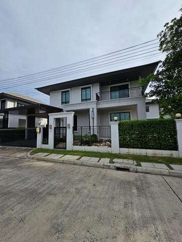 ขายบ้านเดี่ยว2ชั้นหลังมุม 81 ตร.ว.โครงการเศรษฐสิริพัฒนาการ87 พร้อมสระว่ายน้ำ หน้าบ้านหันทิศเหนือ ทิศมังกร