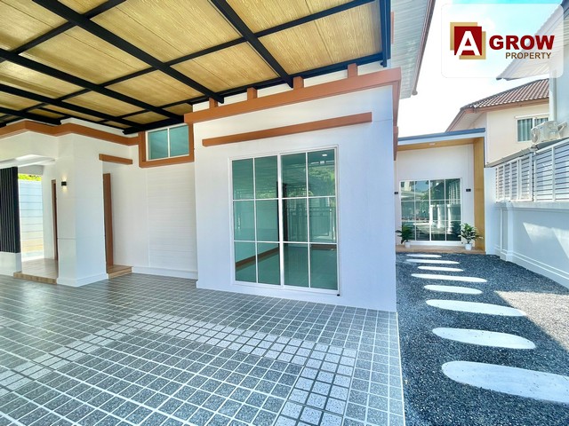 ม. เดอะแพลนท์ วัชรพล  (The Plant Watcharaphonby )รีโนเวทใหม่ บ้านหลังมุม