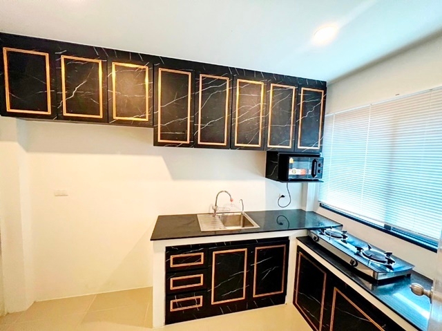 ถูกสุดใน 3โลก บางใหญ่ ให้เช่าบ้านเดี่ยวหรู 2 ชั้น เซ็นโทร 54ตรว. 254ตรม. 4นอน MRT คลองบางไผ่  5น้ำ 2จอดรถ 5แอร์ เฟอร์ครบ