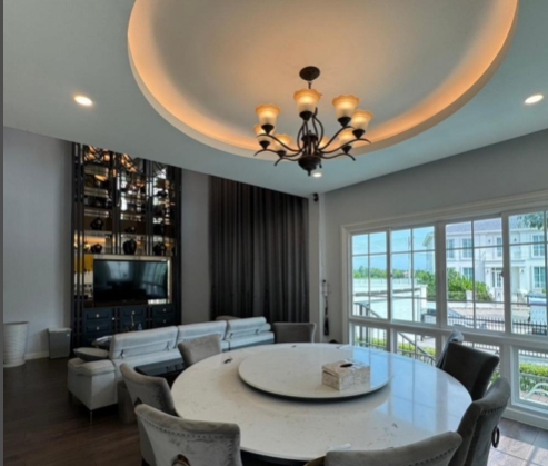 ขาย บ้านเดี่ยว ใกล้สนามบินเชียงใหม่ โครงการ The tiara koolpuntville 9 เนื้อที่ 141 ตรว พร้อมสระว่ายน้ำ  มี 5นอน 7 น้ำ