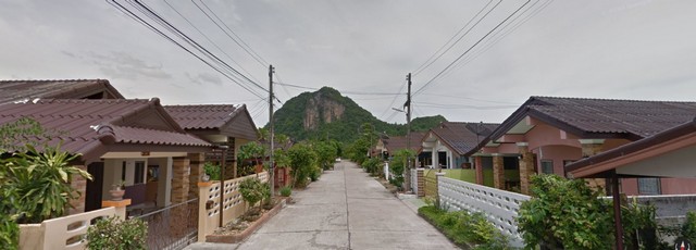 บ้านเดี่ยว วิวภูเขา บรรยากาศดี ชุมชนปั้นทิพย์ ต.เขาเจียก อ.เมืองพัทุลง จ.พัทลุง สวยสภาพดี หน้าบ้านเห็นวิวภูเขาสวยมาก ชุมชนปั้นทิพย์