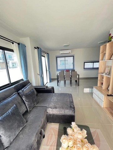 ปล่อยเช่า บ้านใหม่ เฟอร์นิเจอร์ใหม่ทั้งหลัง อำเภอสันกำแพง เชียงใหม่ โครงการ การเคหะสันกำแพง (หลังมุม)