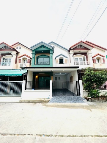 บ้านมือสองรีโนเวท สวยมงลงทุกองศา หน้ากว้าง6เมตร สวยมงลงทุกองศา หน้ากว้าง6เมตร บ้านกล้วยไทรน้อย พิมลราช นนทบุรี——————————————— ราคา 1,990,000 บาท #หมู่บ้านศิลปการพาร์ค5บ้านหันทิศเหนือ หน้าบ้านไม่ติดใคร พื้นที่ 20.7 ตร.วา 4 ห้องนอน  2 ห้องน้ำ  ห้องครัวต่อเติมใหม่เคาน์เตอร์ซิงค์ สุขภัณฑ์ใหม่ทั้งหลัง ปูแกรนิตโต้ จอดรถในบ้าน 1คัน เดินทางสะดวก มีรถตู้รถสองแถวผ่านหน้าหมู