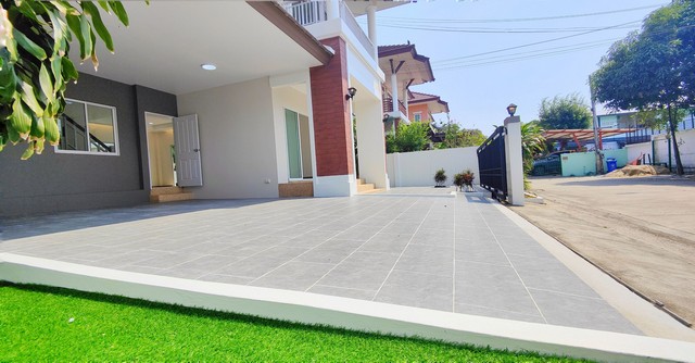 ลัดดาวิลล์1-2  บ้านเดี่ยวมือสองตกเเต่งใหม่   พร้อมอยู่