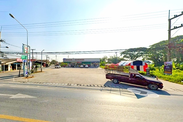 กาดฝรั่งวิลเลจ บิ๊กซี หางดงให้เช่าพาณิชย์ 2 ชั้น 2คูหา และบ้านด้านหลังพาณิชย์ 55ตรว. 360ตรม.6นอน 8น้ำ 4จอดรถ 3แอร์ ม.นอร์ท-เชียงใหม่