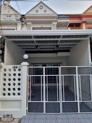 ขาย ทาวน์เฮ้าส์ ภัทรนิเวศน์ อุทยานทอง (3 ห้องนอน) ซอยกรมที่ดินบางบัวทอง ใกล้ รถไฟฟ้าสายสีม่วง , เซ็นทรัลเวสต์เกต , เมืองทองธะานี  . ทางด่วน 