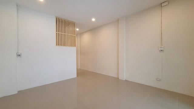 ขายทาวน์โฮม 3 ชั้น หมู่บ้านรามอินทรา 71 โครงการ 1 คู้บอน 27