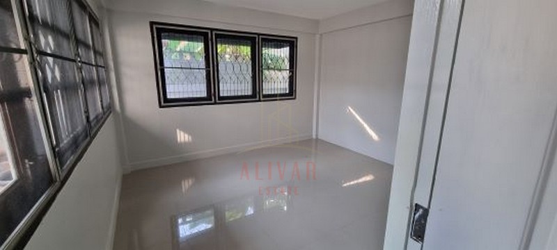 RH020624 ให้เช่า บ้านเดี่ยว 2ชั้น หมู่บ้านเสนานิเวศน์ ย่านลาดพร้าว สามารถอยู่อาศัยหรือทำออฟฟิศได้ มีเนื้อที่กว้างขวาง