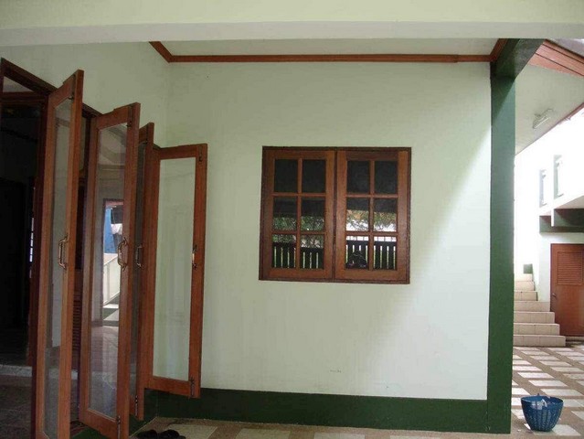 ขายหอพัก ทำเลดี ราคาถูก สามารถซื้อลงทุนไปรีโนเวทปล่อยเช่าได้ มีใบอนุญาตประกอบการ โซนท่าศาลา