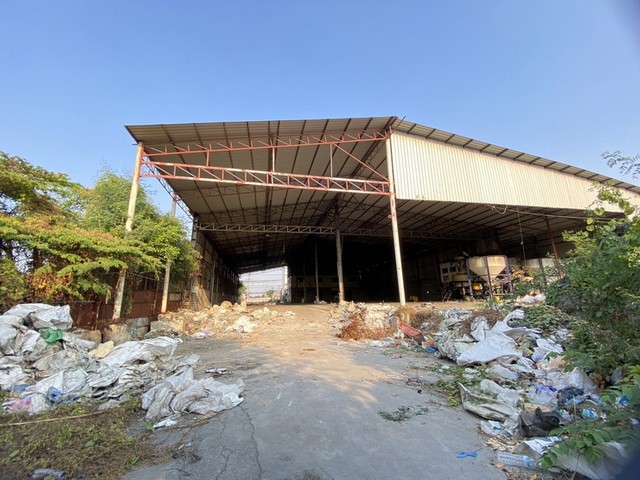 ให้เช่าโกดัง-โรงงานให้เช่า พื้นที่ทั้งหมด 4ไร่ครึ่ง ติดถนนใหญ่ปทุม-สามโคก ตำบลสามโคก อำเภอสามโคก