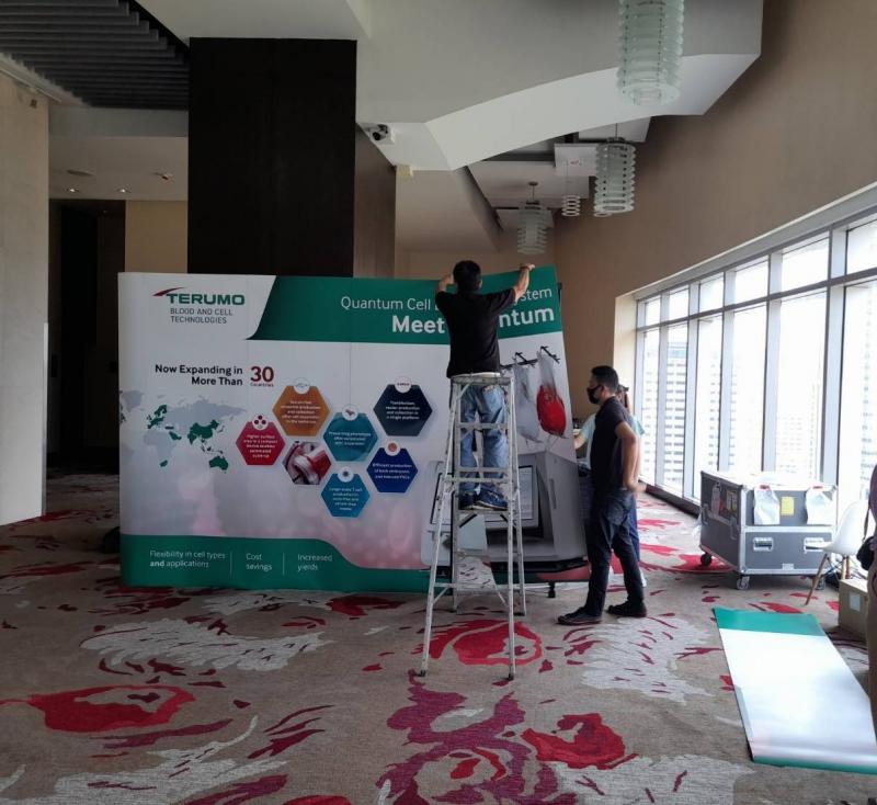 ***  ขนย้ายบูธ รับติดตั้งบูธ รับรื้อถอนบูธ ปูพรม เดินไฟภายในบูธ รถรับจ้างขนของ คืองานของเรา  089-076-5588  , 086-335-1256