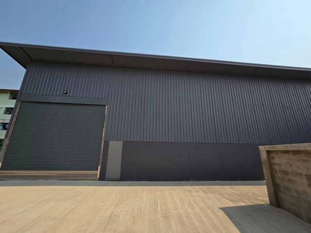 ให้เช่าโกดังสร้างใหม่ 200 ตารางเมตร ที่ดิน 1ไร่  ตำบล ท่าทราย อำเภอเมืองสมุทรสาคร 