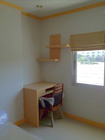 ขายด่วน คอนโดบางแสน นลินพร คอนโดโฮม2  ชั้น 2 ฟรีโอนที่ดิน