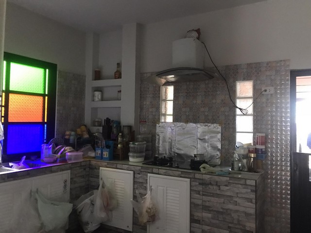 ขายบ้าน2ชั้น 129ว.10.5ล. 4นอน5น้ำ พร้อมร้านค้าอาคารพาณิชย์ ต.หนองหอย อ.เมือง เชียงใหม่