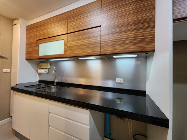 ขายคอนโดเมโทรพาร์ค สาทร 2 นอน 2 ห้องน้ำ 60 ตรม. ใกล้ BTS/MRT บางหว้า