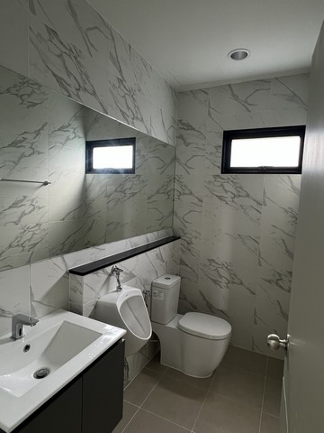 ให้เช่าโฮมออฟฟิศ 4 ชั้นหลังมุม 250 ตรม. Premium Place Mix เอกมัย-รามอินทรา นวลจันทร์ อาคารใหม่ ใกล้ทางด่วน